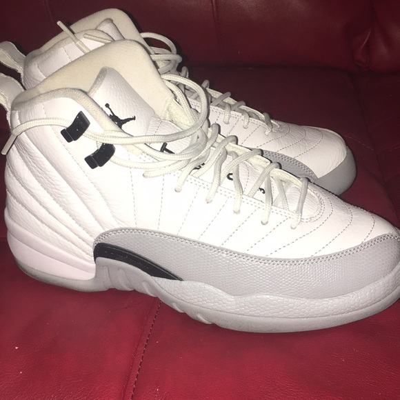 size 7 retro 12